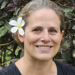rebecca stotzer headshot